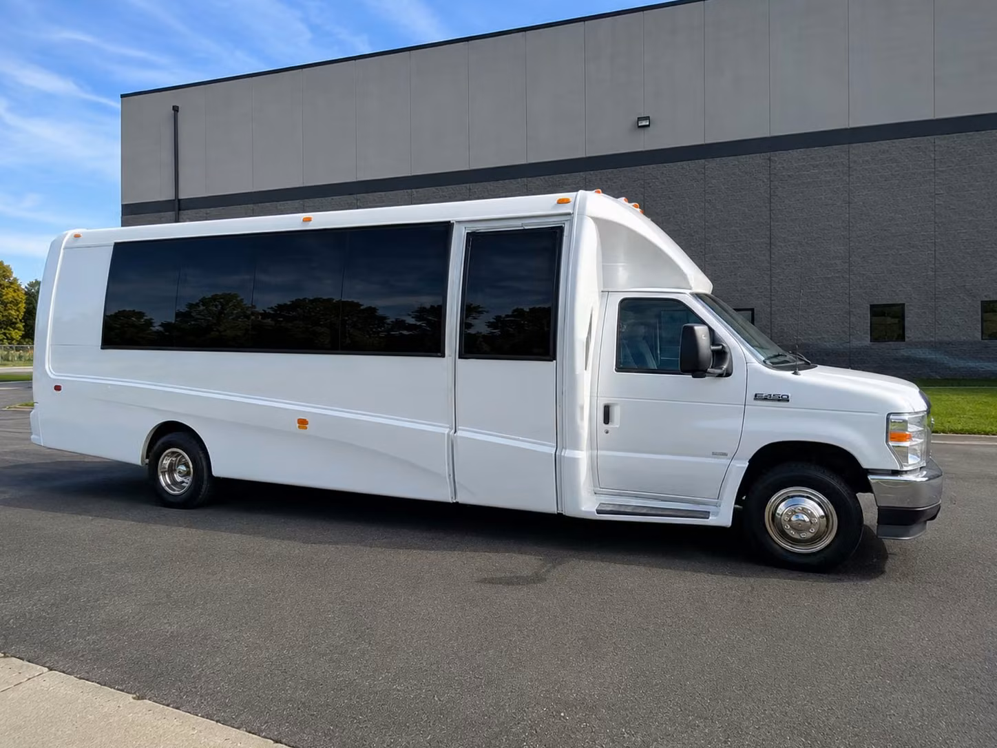 school field trip bus rentals in san jose
